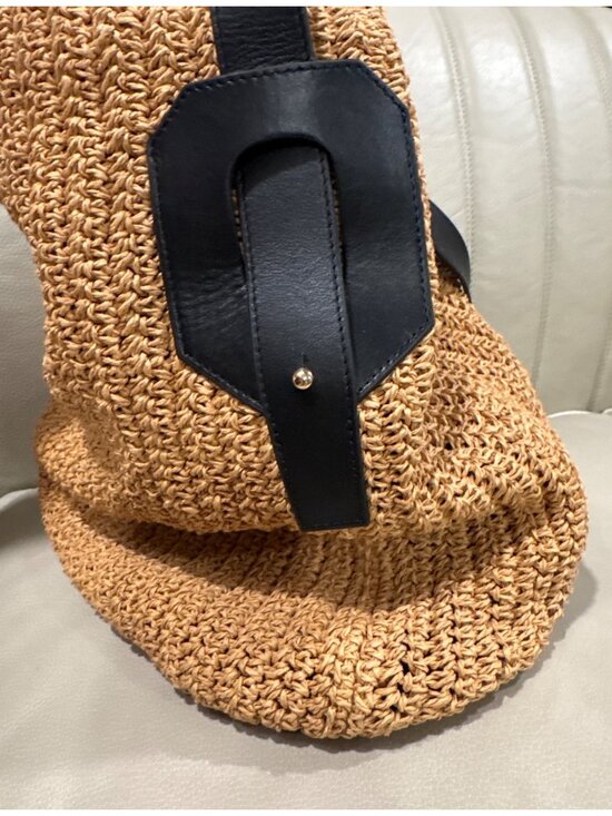 BTB LOS ANGELES Florent Raffia Hobo Bag in Tan Black Raffia Tote Handbag Purse - Picture 3 of 8